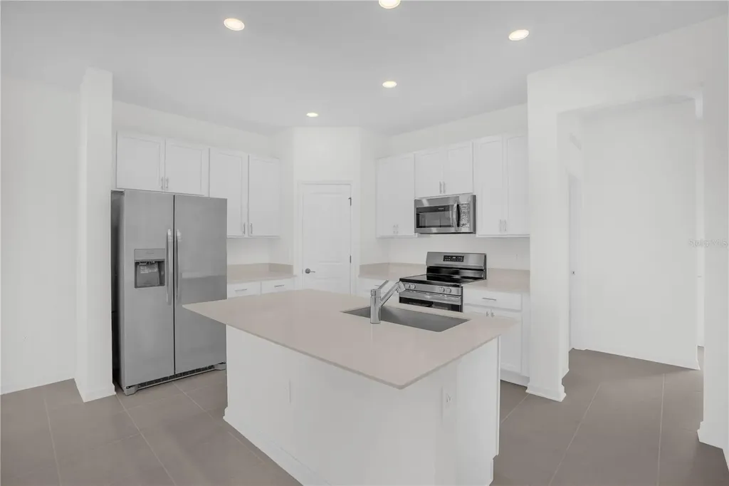 2533 Rider Rain Lane Apopka FL 32703
