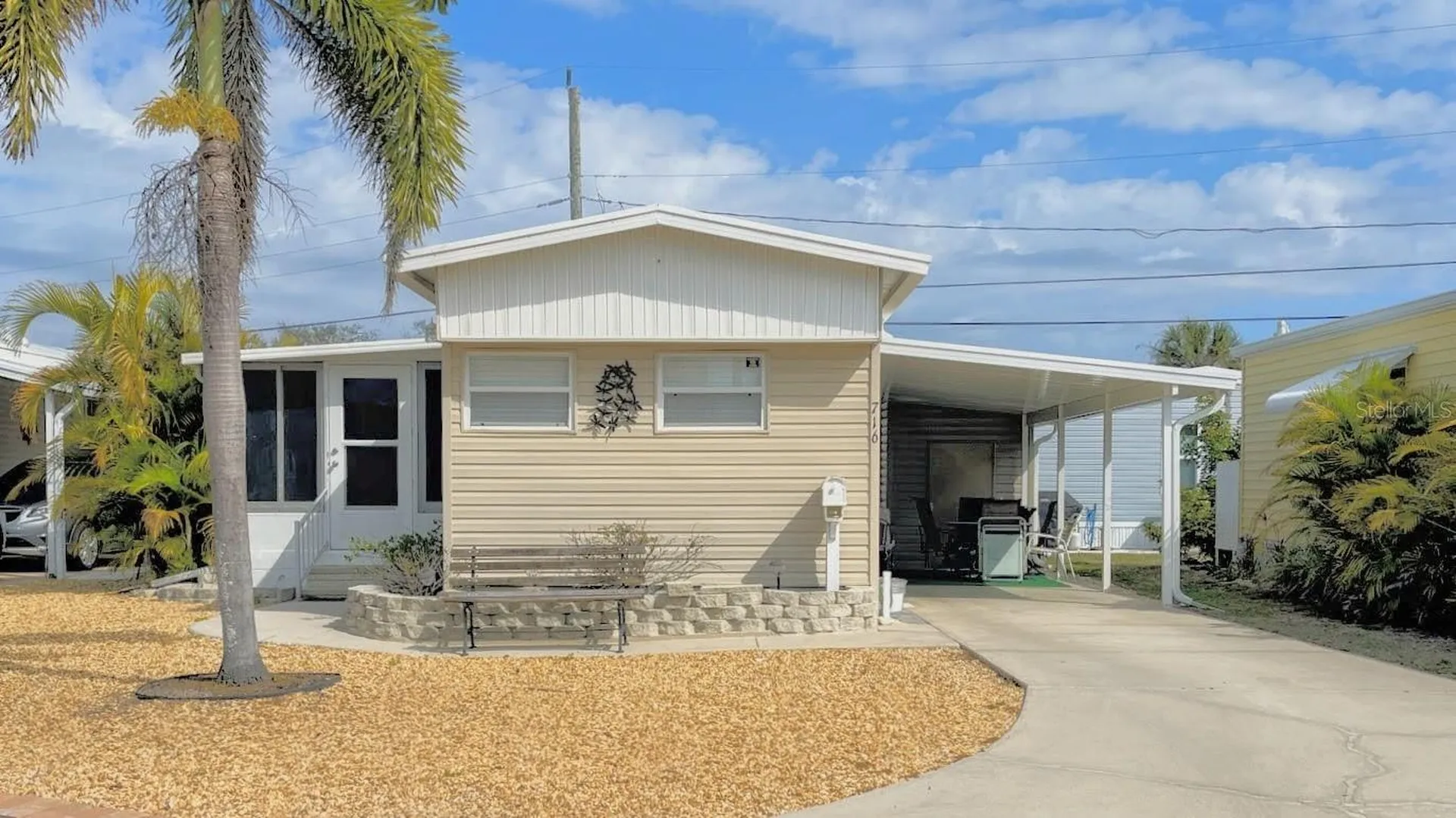 716 Carefree Venice FL 34285