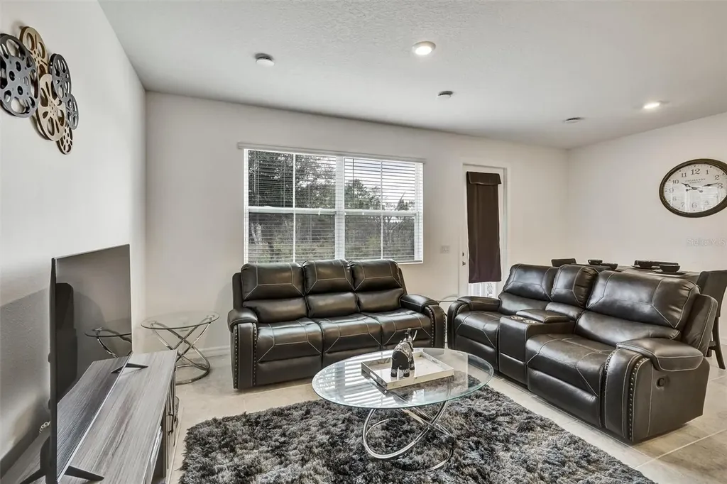 1056 Plantation Lane Davenport FL 33896