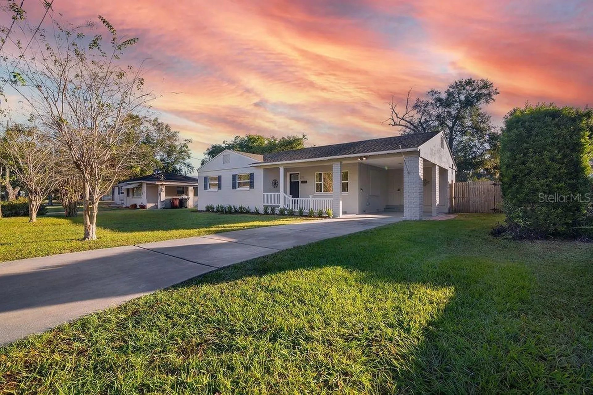 527 Sunrise Drive Orlando FL 32803