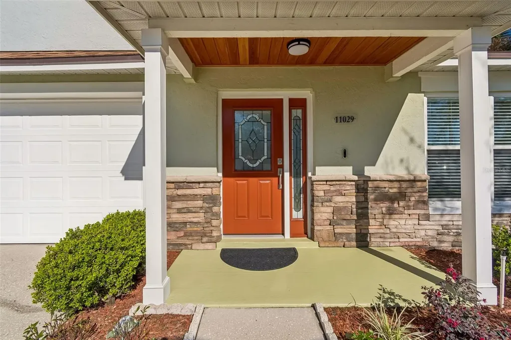 11029 Streamside Drive Tampa FL 33624