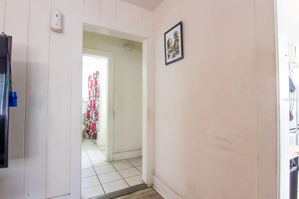 620 N East Avenue Sarasota FL 34237