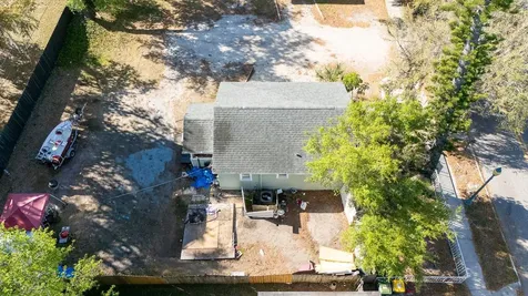 620 N East Avenue Sarasota FL 34237