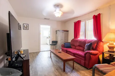 620 N East Avenue Sarasota FL 34237