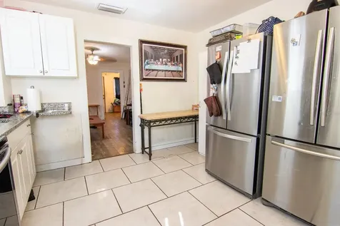 620 N East Avenue Sarasota FL 34237