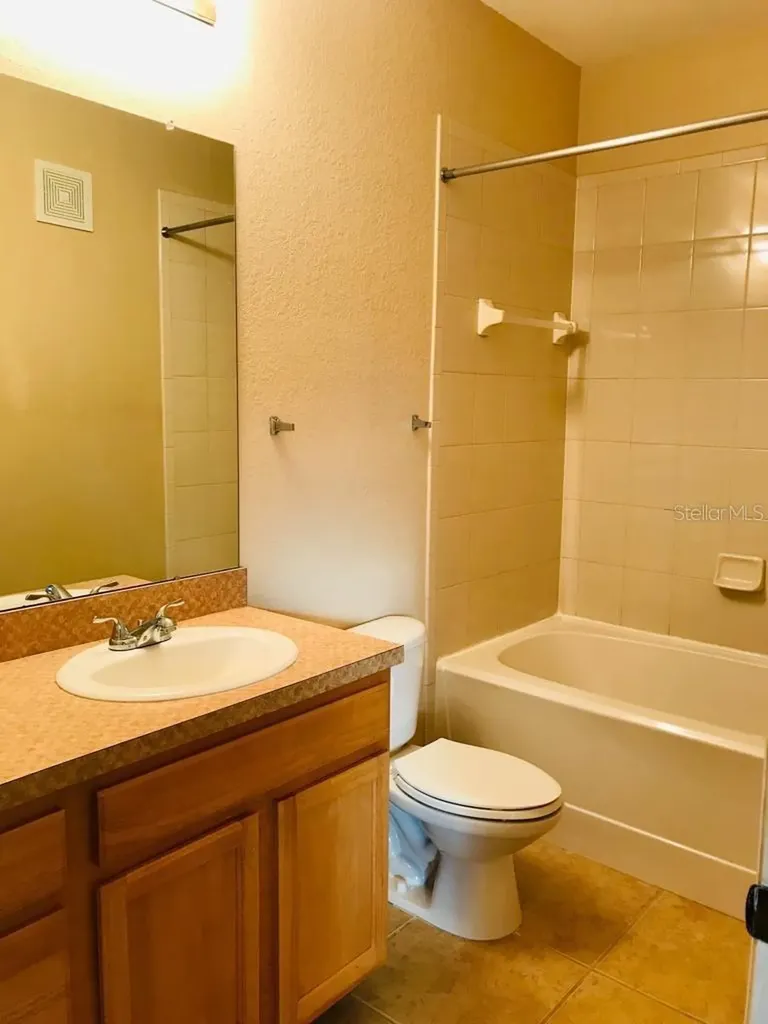 2406 Courtney Meadows Court Tampa FL 33619