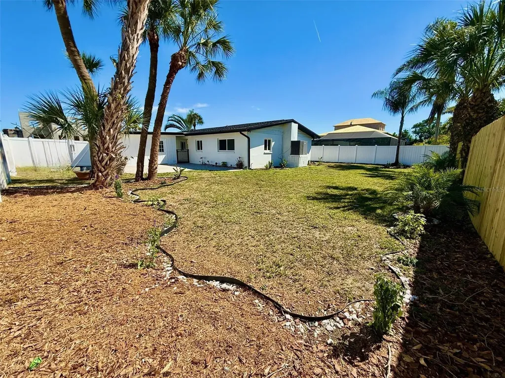 3930 E Eden Roc Circle Tampa FL 33634
