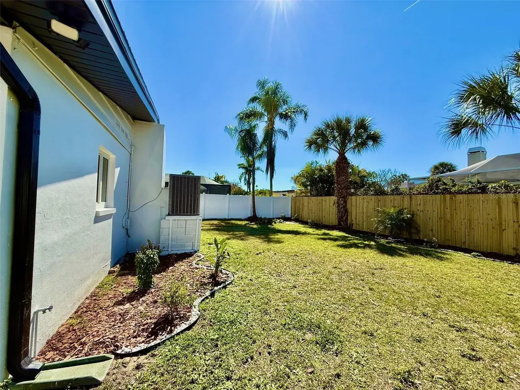 3930 E Eden Roc Circle Tampa FL 33634