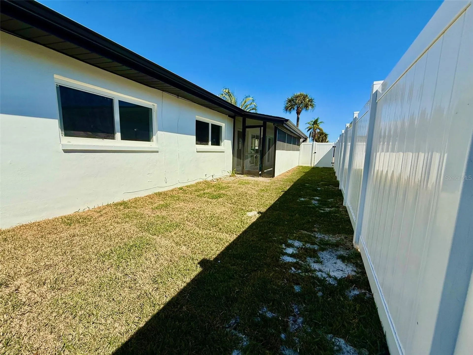 3930 E Eden Roc Circle Tampa FL 33634