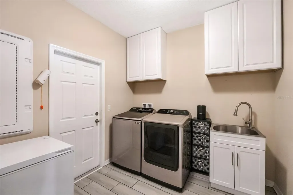30068 Skylark Drive Wesley Chapel FL 33545