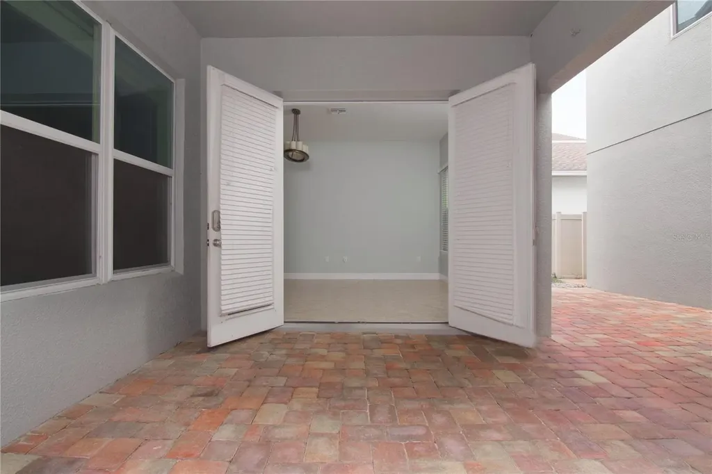 8323 Lookout Pointe Drive Windermere FL 34786
