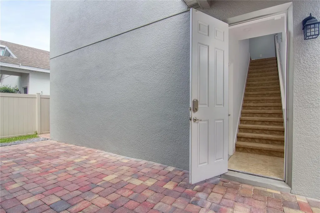 8323 Lookout Pointe Drive Windermere FL 34786