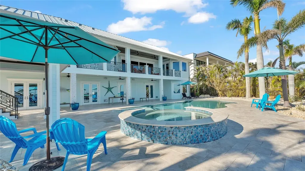 635 Key Royale Drive Holmes Beach FL 34217
