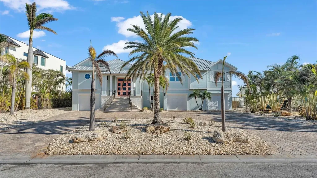 635 Key Royale Drive Holmes Beach FL 34217