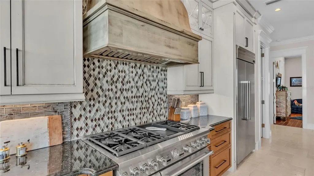 635 Key Royale Drive Holmes Beach FL 34217