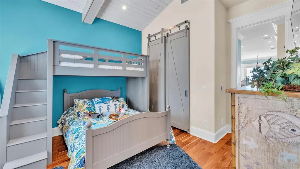 635 Key Royale Drive Holmes Beach FL 34217