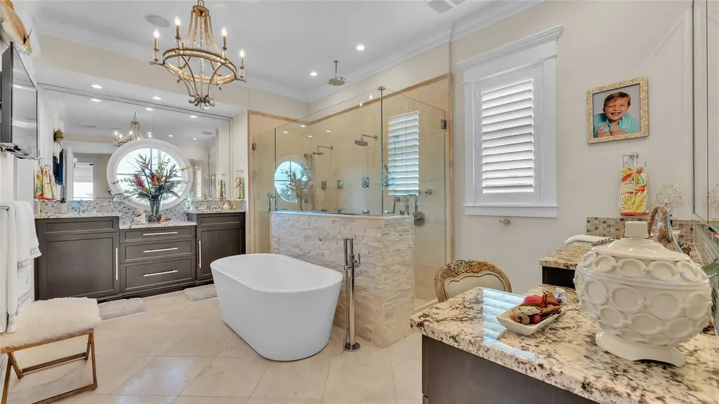 635 Key Royale Drive Holmes Beach FL 34217