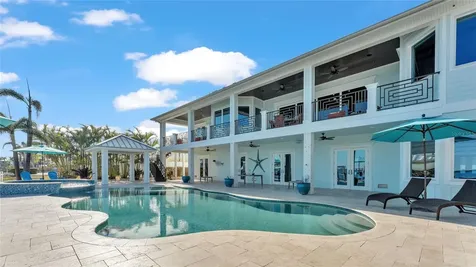 635 Key Royale Drive Holmes Beach FL 34217