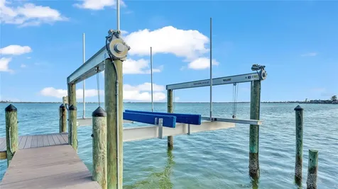 635 Key Royale Drive Holmes Beach FL 34217