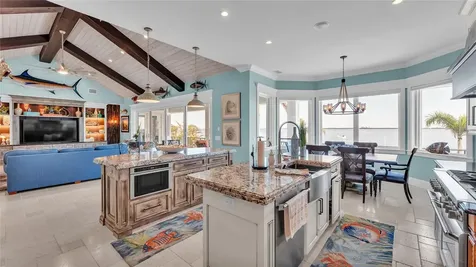 635 Key Royale Drive Holmes Beach FL 34217