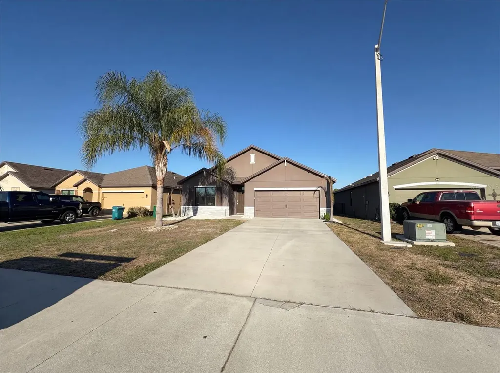 3452 Indian River Parkway Mims FL 32754