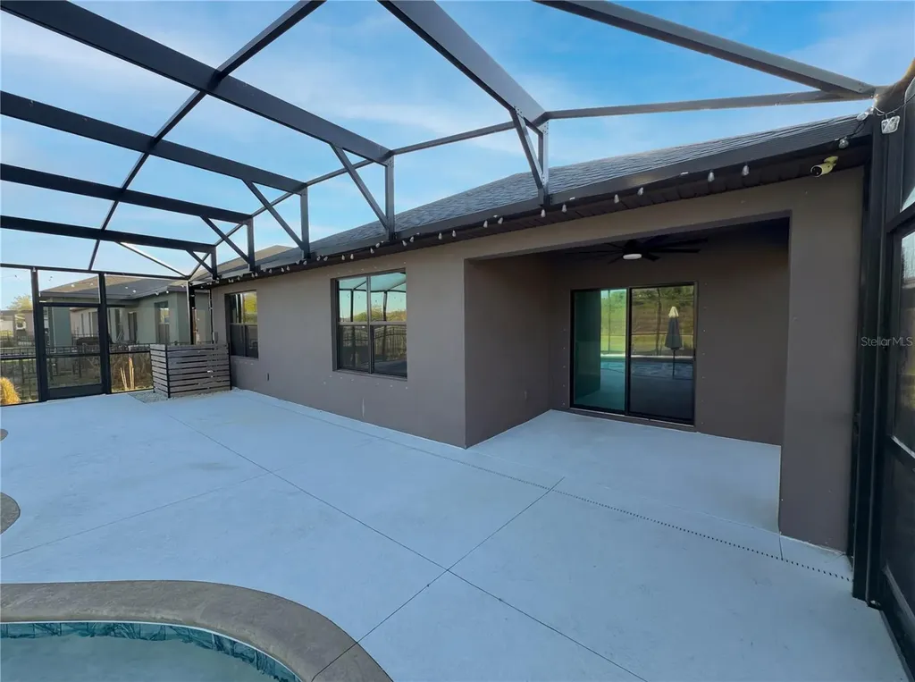 3452 Indian River Parkway Mims FL 32754