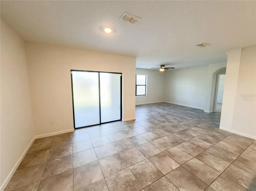 3452 Indian River Parkway Mims FL 32754