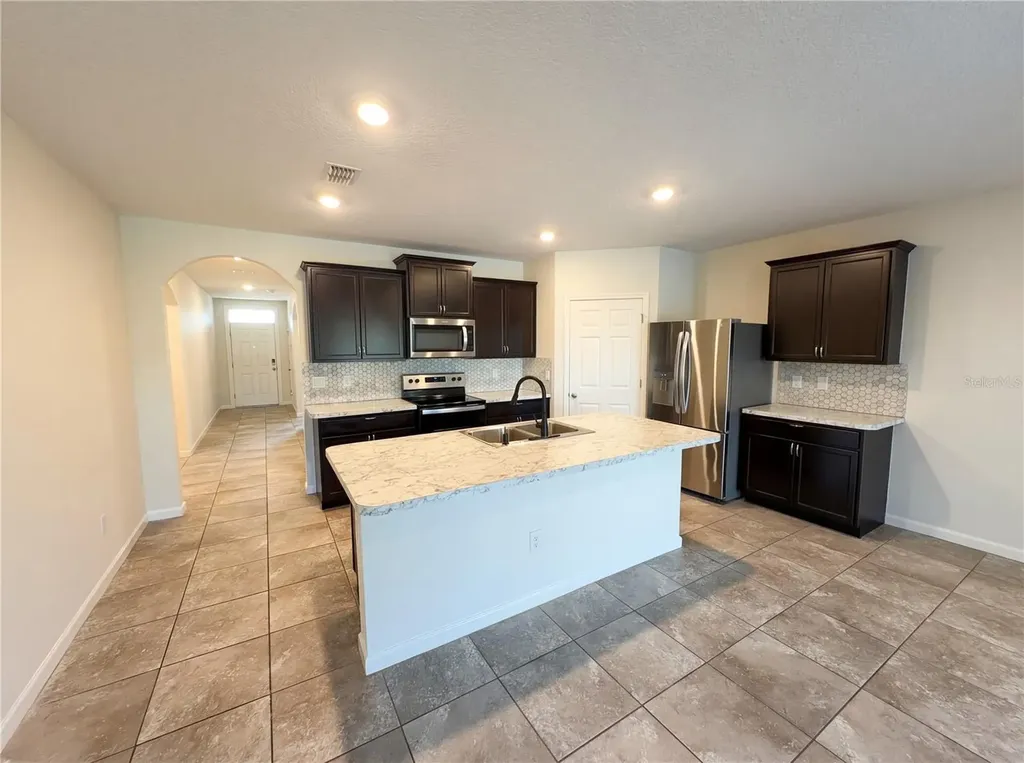 3452 Indian River Parkway Mims FL 32754