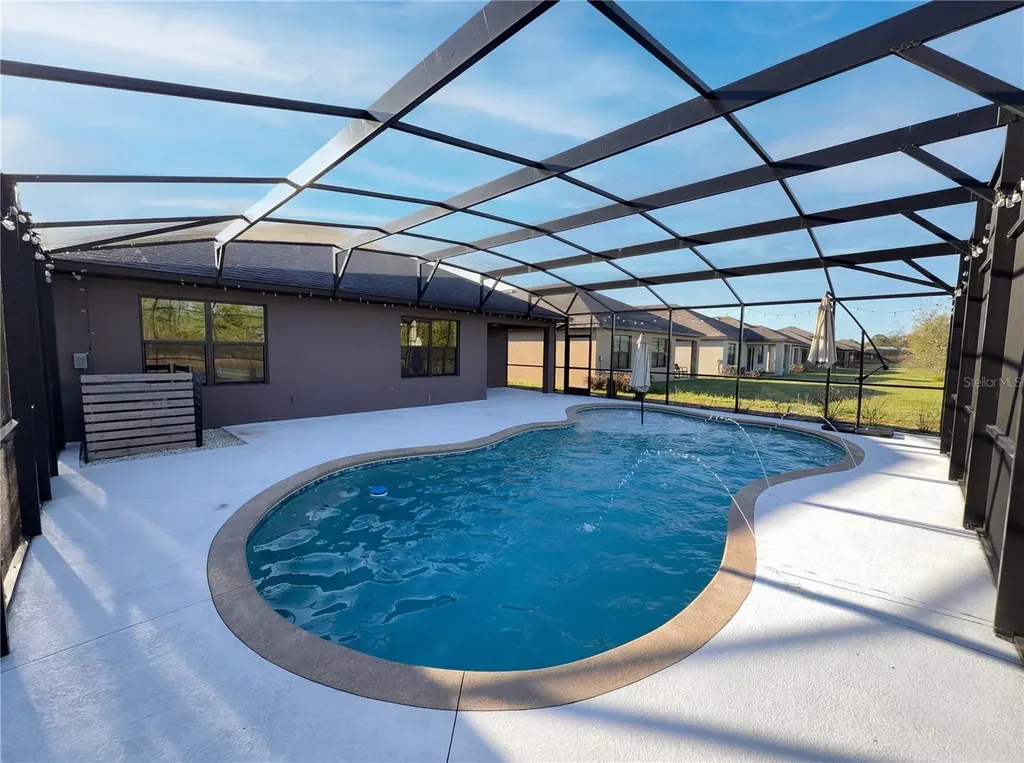 3452 Indian River Parkway Mims FL 32754