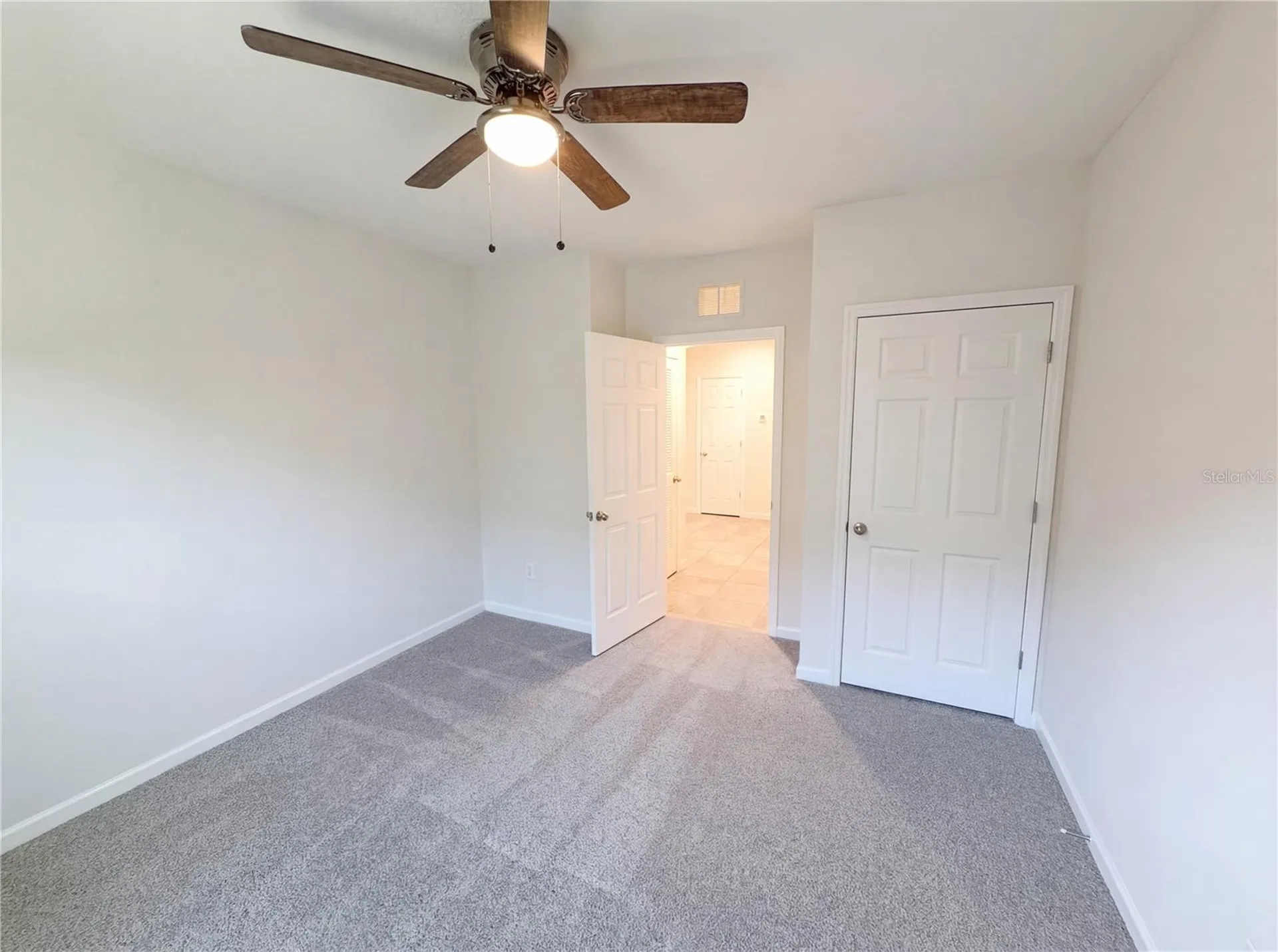 3452 Indian River Parkway Mims FL 32754