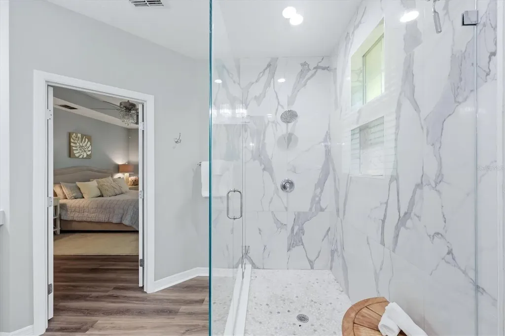 5427 Napa Drive Sarasota FL 34243