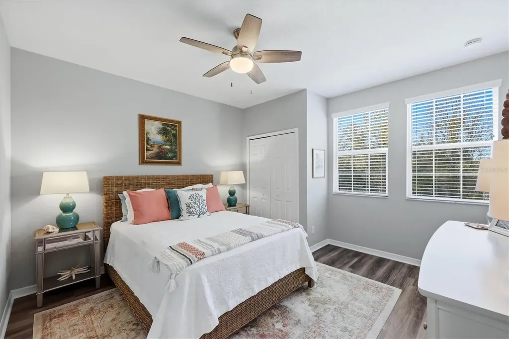 5427 Napa Drive Sarasota FL 34243