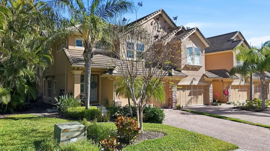 5427 Napa Drive Sarasota FL 34243