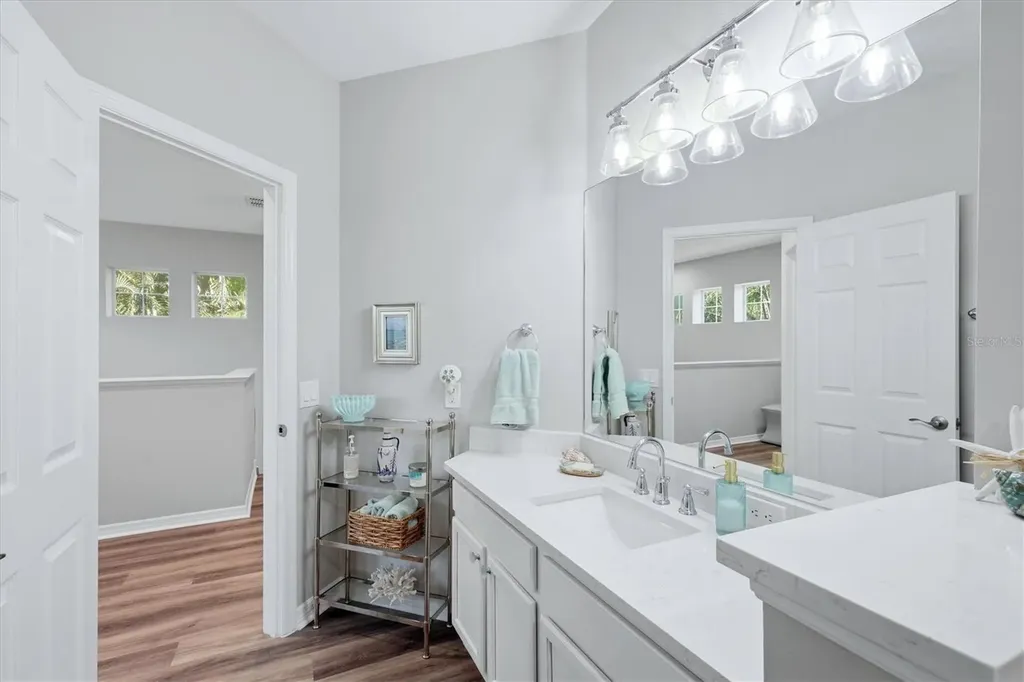 5427 Napa Drive Sarasota FL 34243