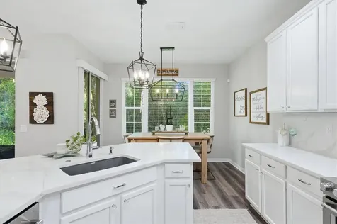 5427 Napa Drive Sarasota FL 34243