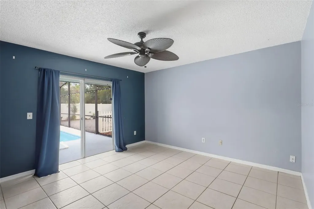 929 Fort Smith Boulevard Deltona FL 32738