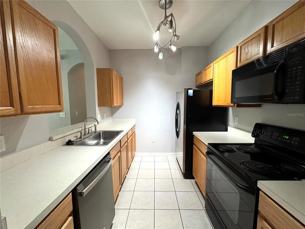 8660 Buccilli Drive Orlando FL 32829
