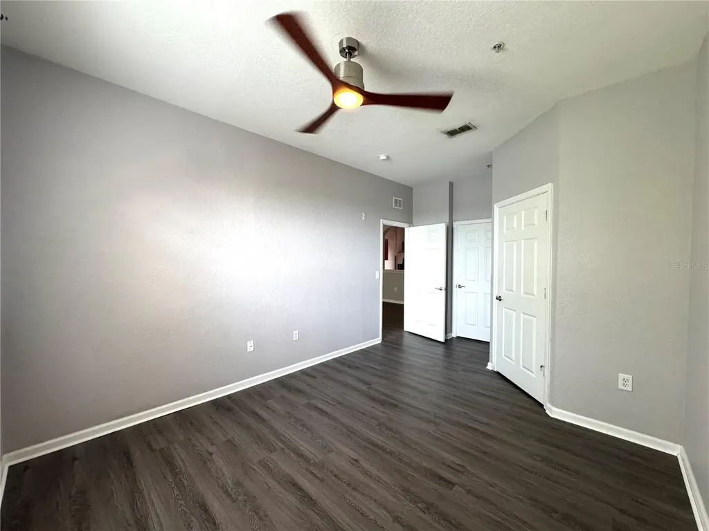 8660 Buccilli Drive Orlando FL 32829
