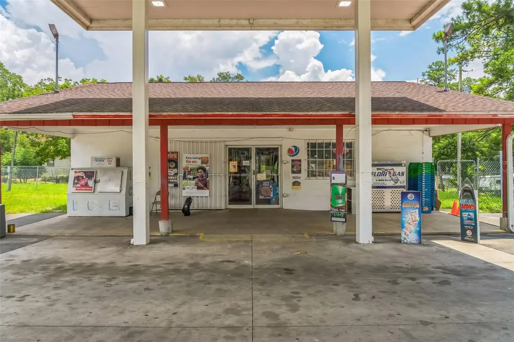 3749 Pat Thomas Parkway Quincy FL 32351