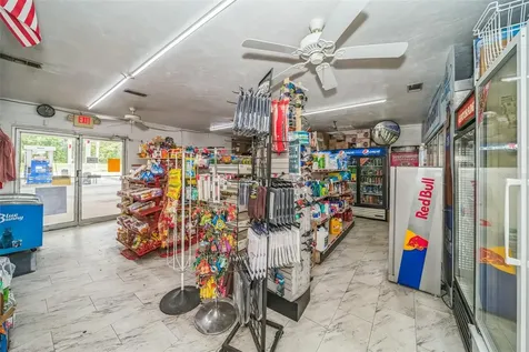 3749 Pat Thomas Parkway Quincy FL 32351