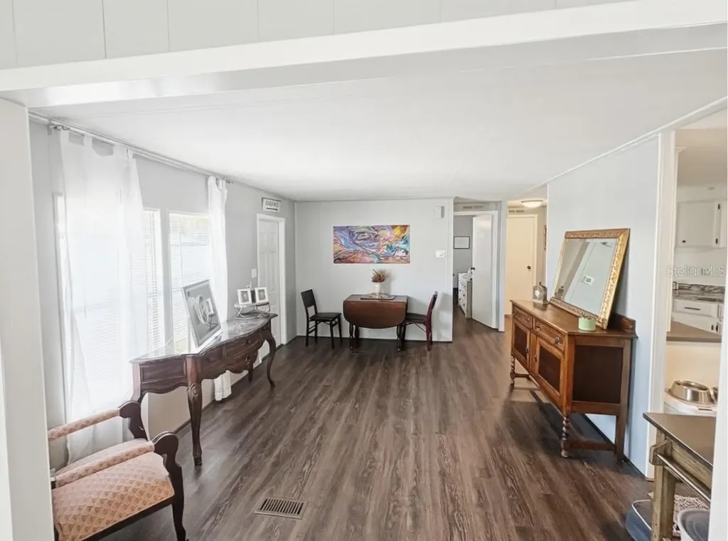 108 N Timber Trail Wildwood FL 34785