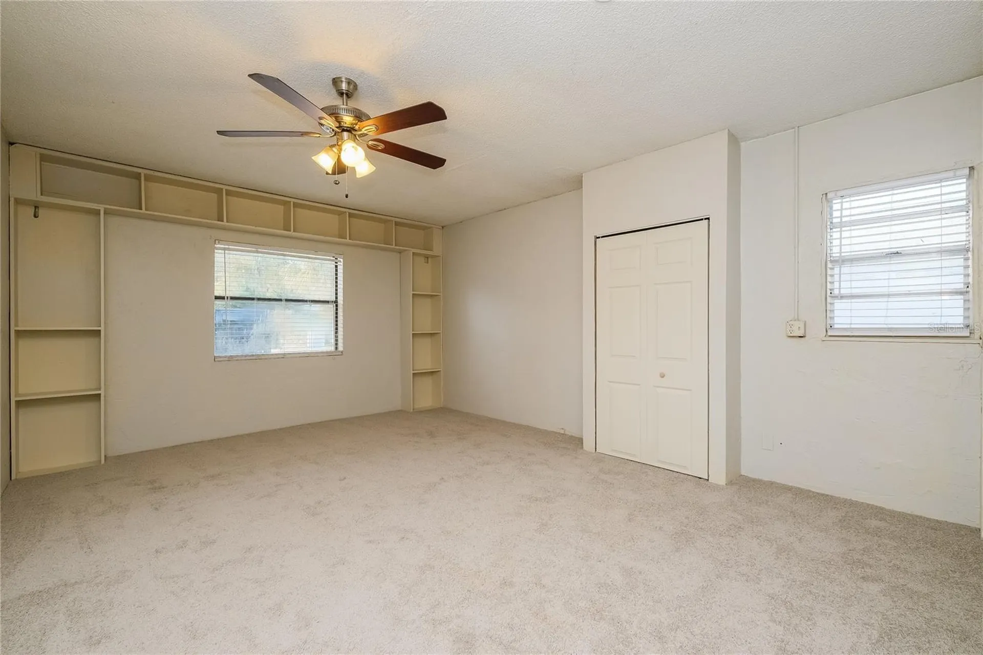 505 E Morgan Street Tarpon Springs FL 34689