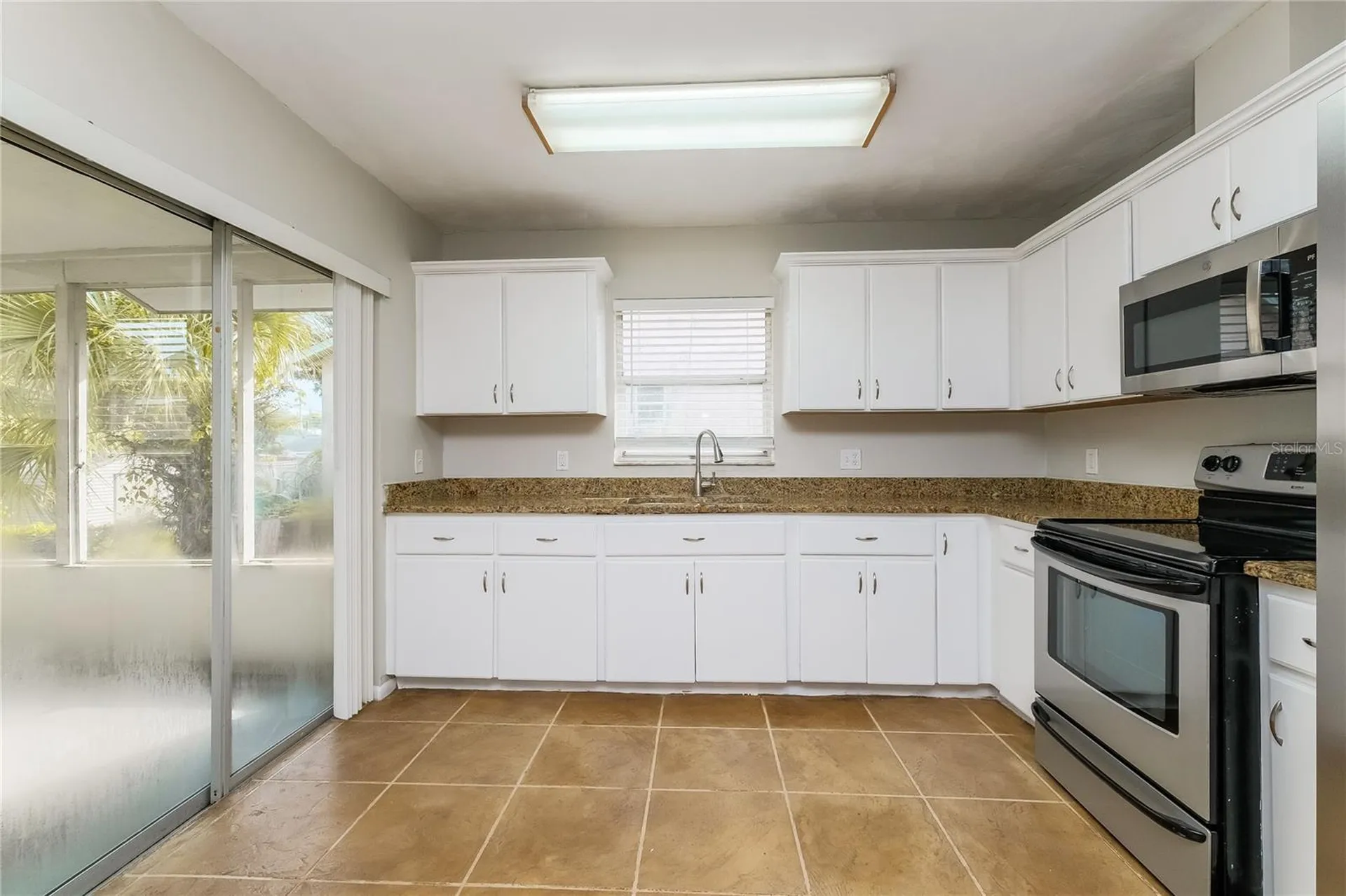 505 E Morgan Street Tarpon Springs FL 34689