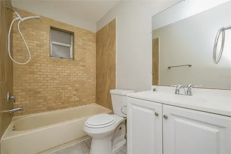 505 E Morgan Street Tarpon Springs FL 34689