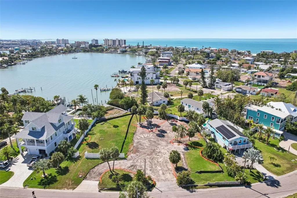 15825 Redington Drive Redington Beach FL 33708