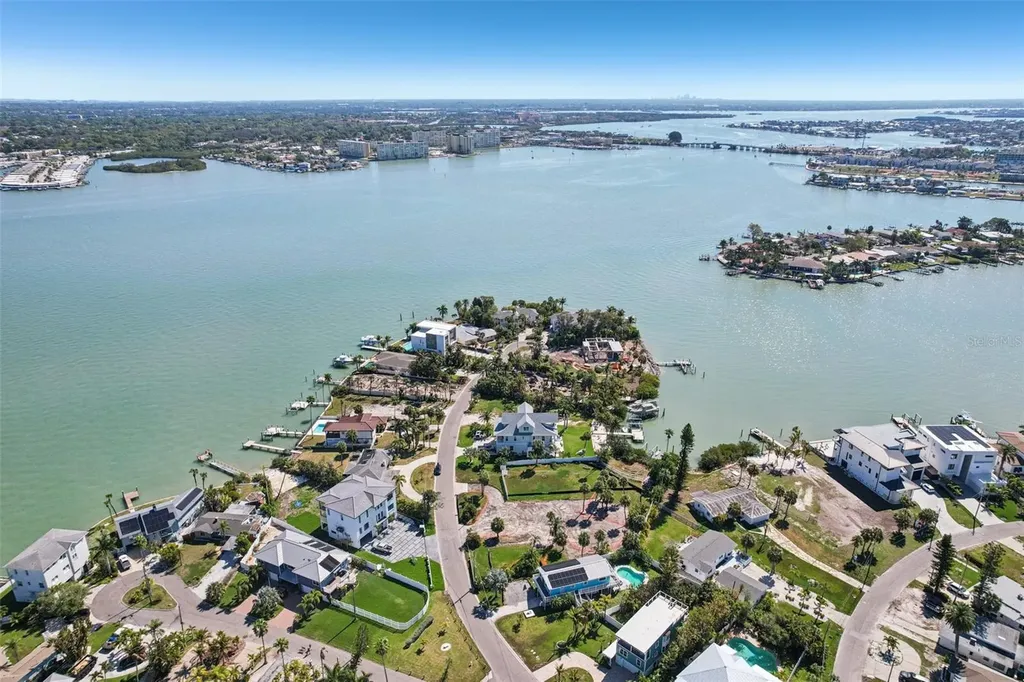 15825 Redington Drive Redington Beach FL 33708