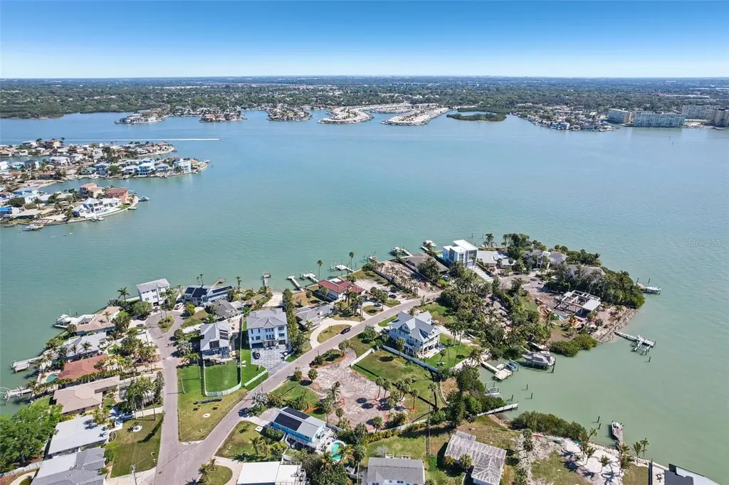 15825 Redington Drive Redington Beach FL 33708