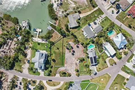 15825 Redington Drive Redington Beach FL 33708