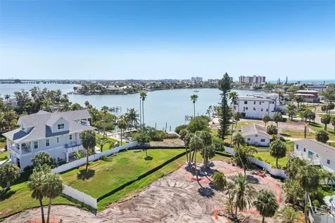 15825 Redington Drive Redington Beach FL 33708