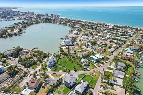 15825 Redington Drive Redington Beach FL 33708